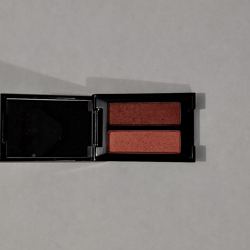 Smashbox eyeshadow - Picture 3 of 3